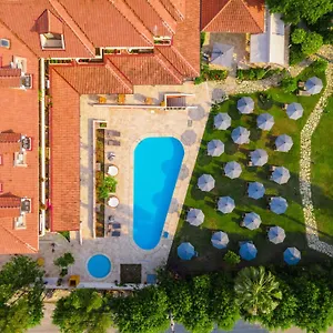 3* Отель Club-e