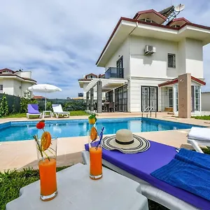 Buket - Calis Beach Holiday With Private Pool Villa